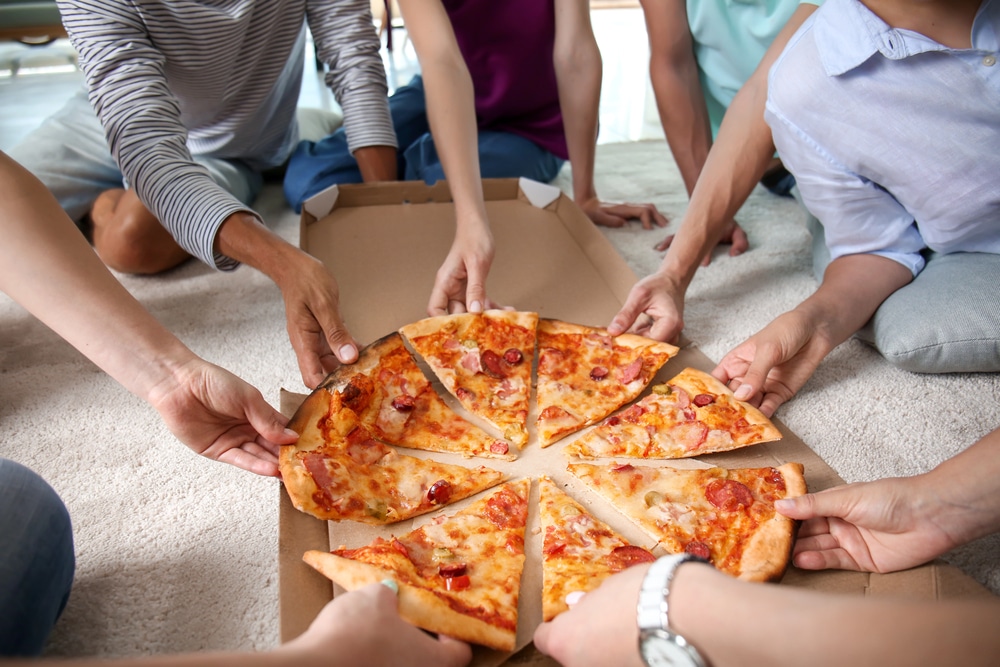 The Battle for the Last Slice of Pizza Hut Pan Pizza